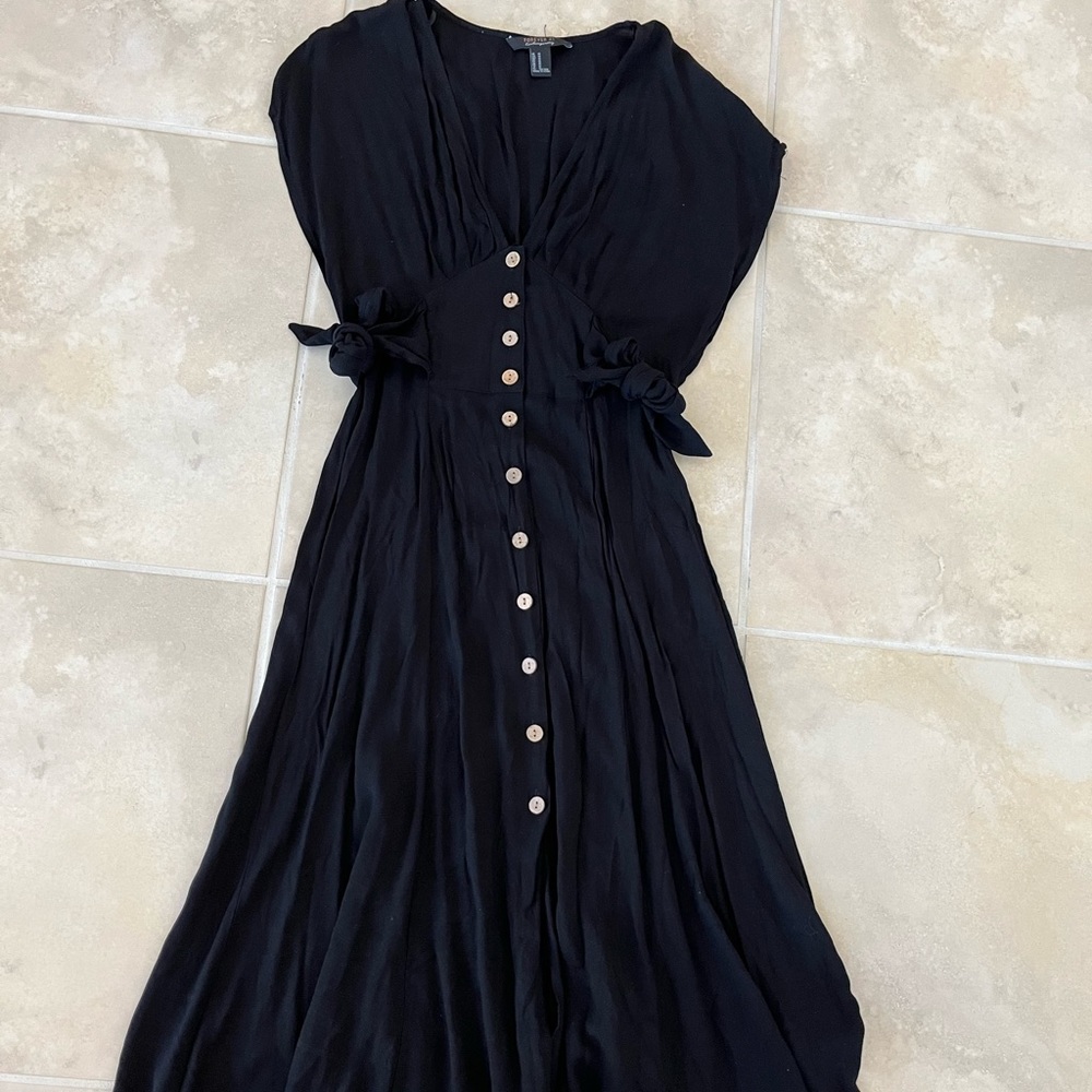 Forever 21 black midi dress